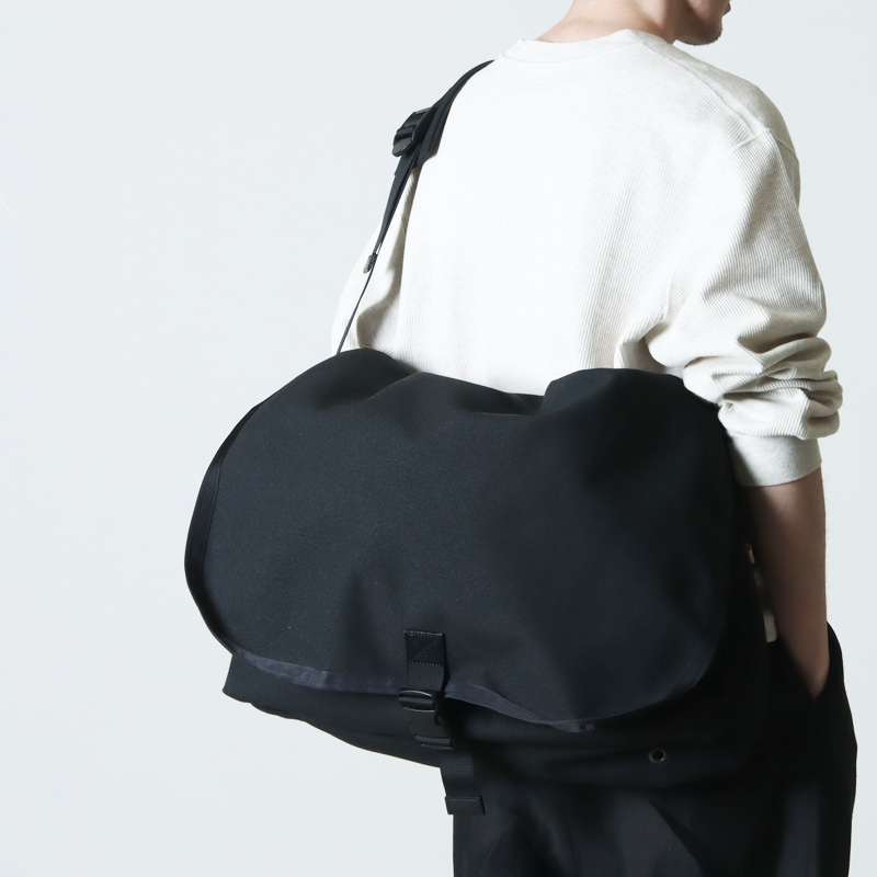 Hender Scheme(���������������) messenger bag large