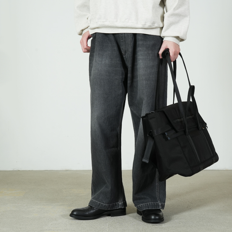 Hender Scheme() module tote bag