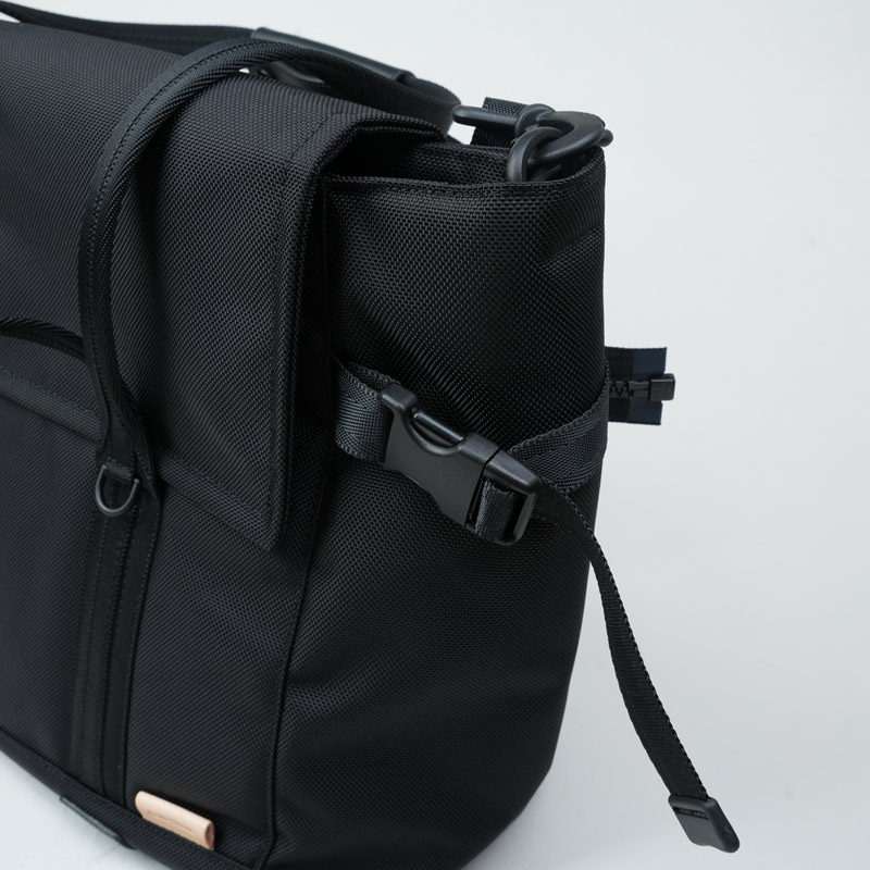 Hender Scheme() module tote bag