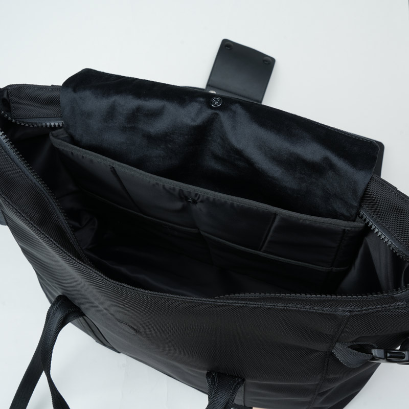 Hender Scheme() module tote bag