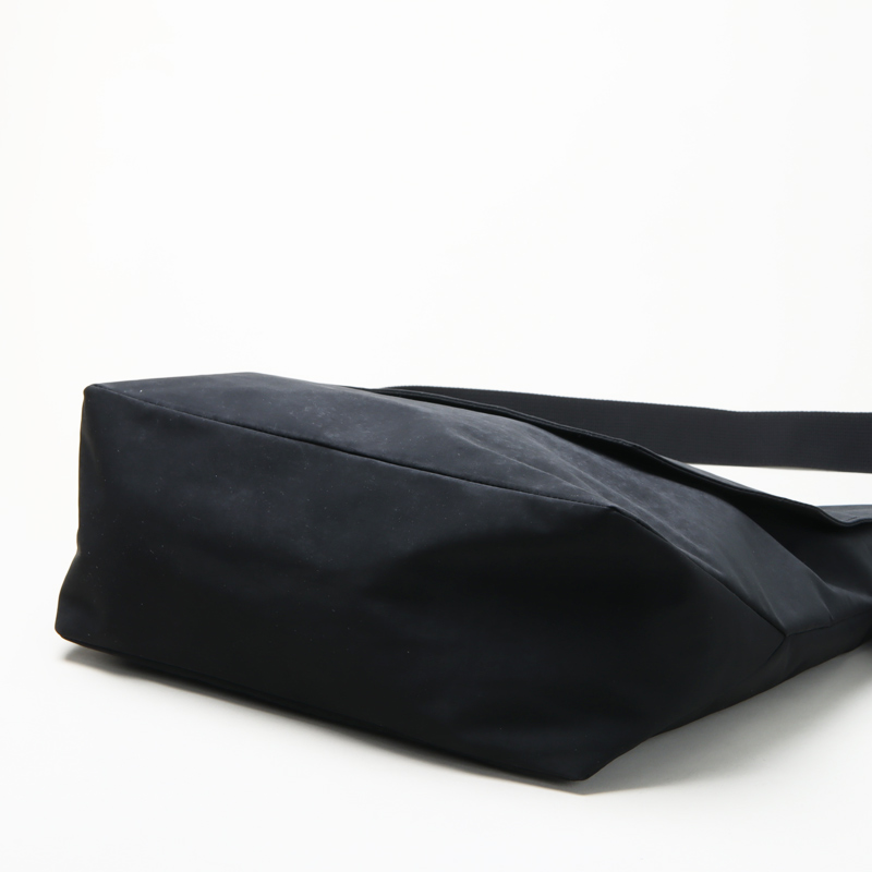 Hender Scheme(���������������) flap shoulder big