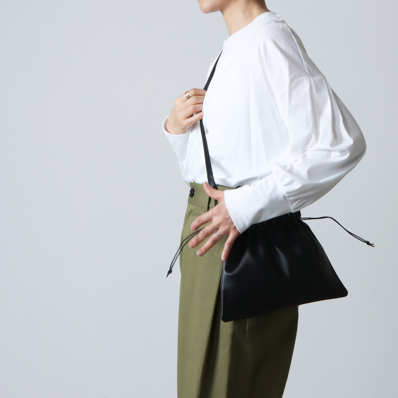 Hender Scheme(���������������) cow red cross bag small