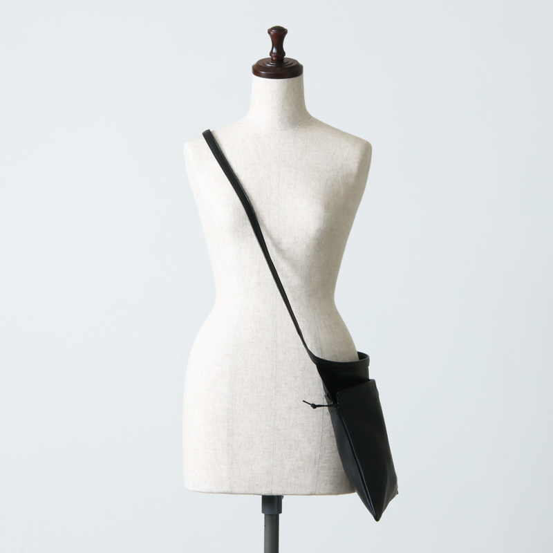 Hender Scheme(���������������) cow red cross bag small