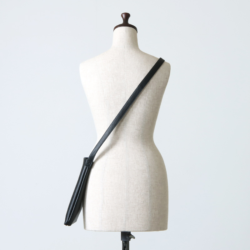 Hender Scheme(���������������) cow shoulder small