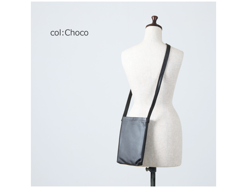 Hender Scheme(���������������) cow shoulder small