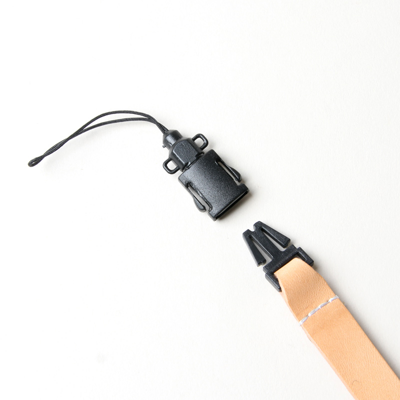 Hender Scheme() camera strap