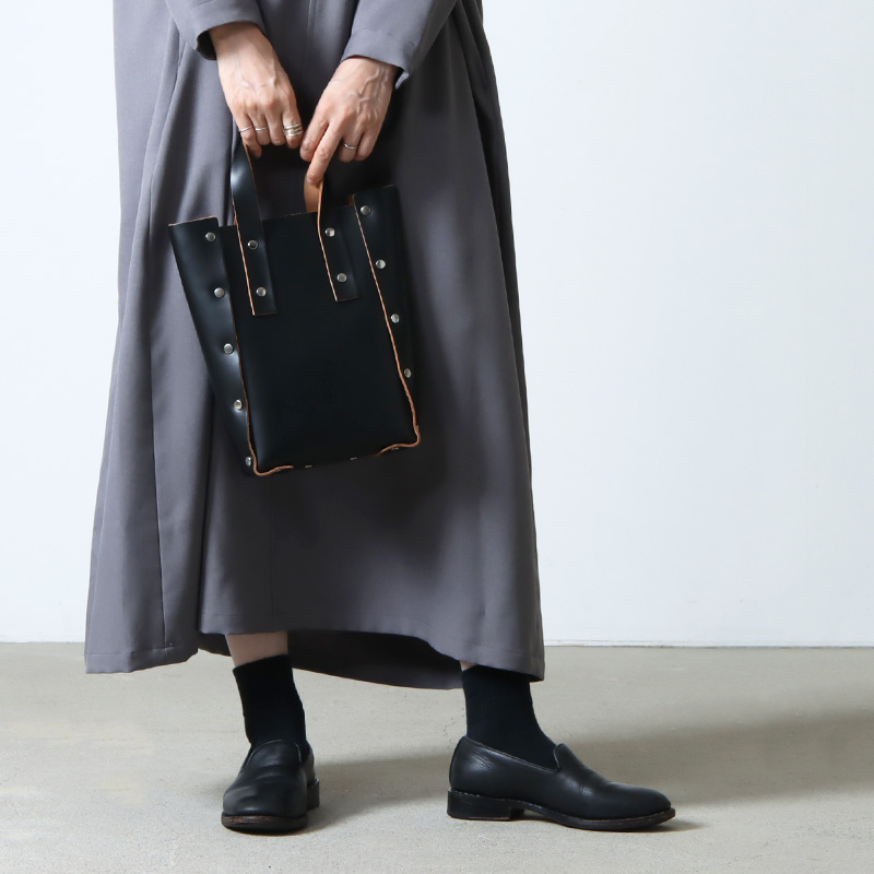 【週末価格】assemble hand bag tall S