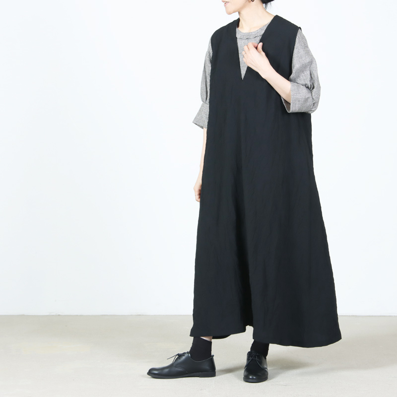 Honnete(���ͥå�) Sleeveless V Wide Dress
