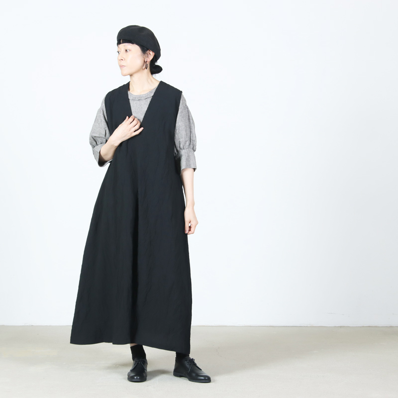 Honnete(���ͥå�) Sleeveless V Wide Dress