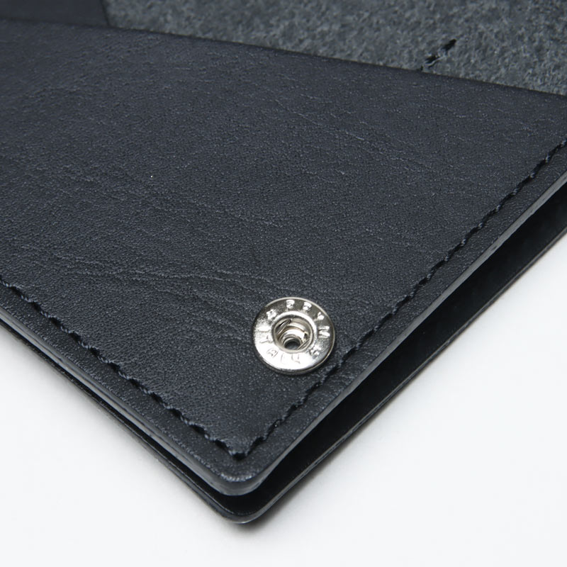 irose() SLANT CARD CASE