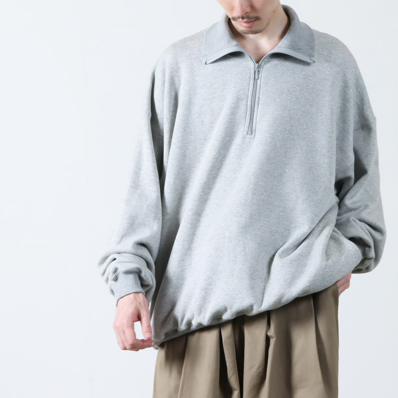 is-ness(ͥ) ZIP SWEATSHIRT