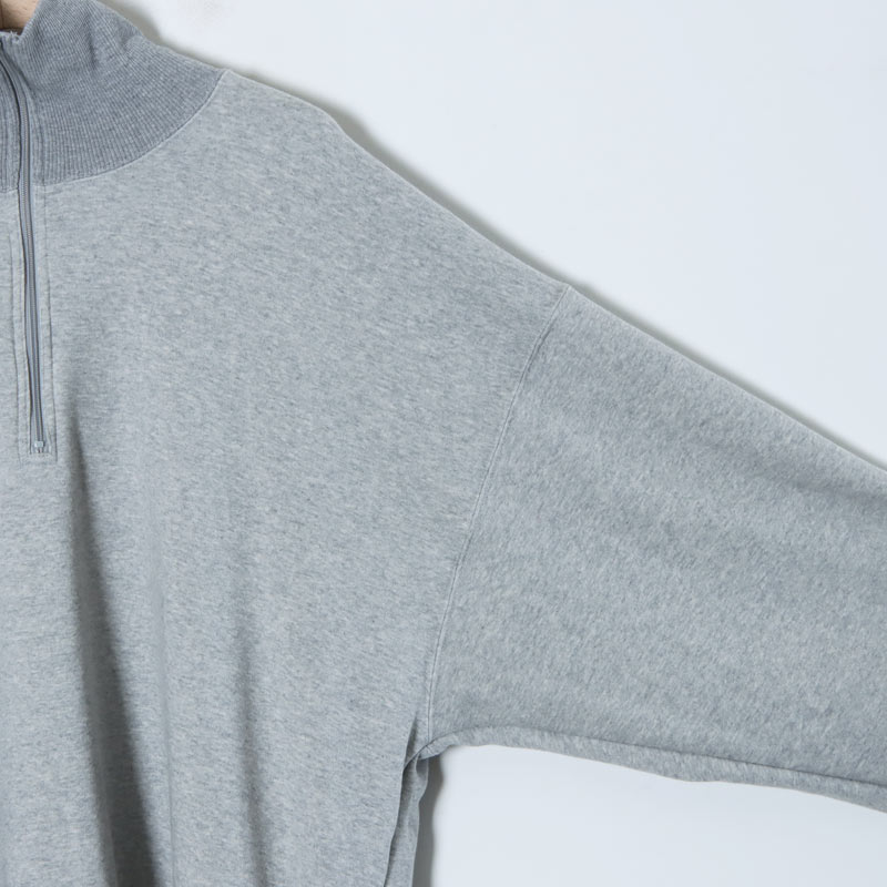 is-ness(ͥ) ZIP SWEATSHIRT