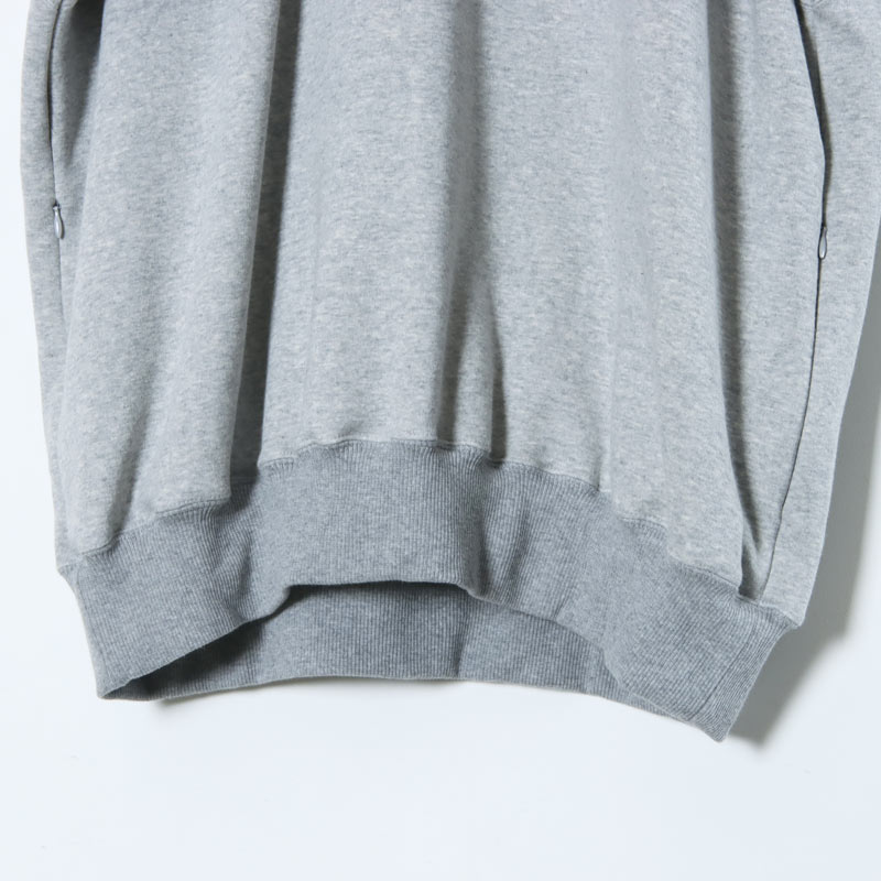 is-ness(ͥ) ZIP SWEATSHIRT