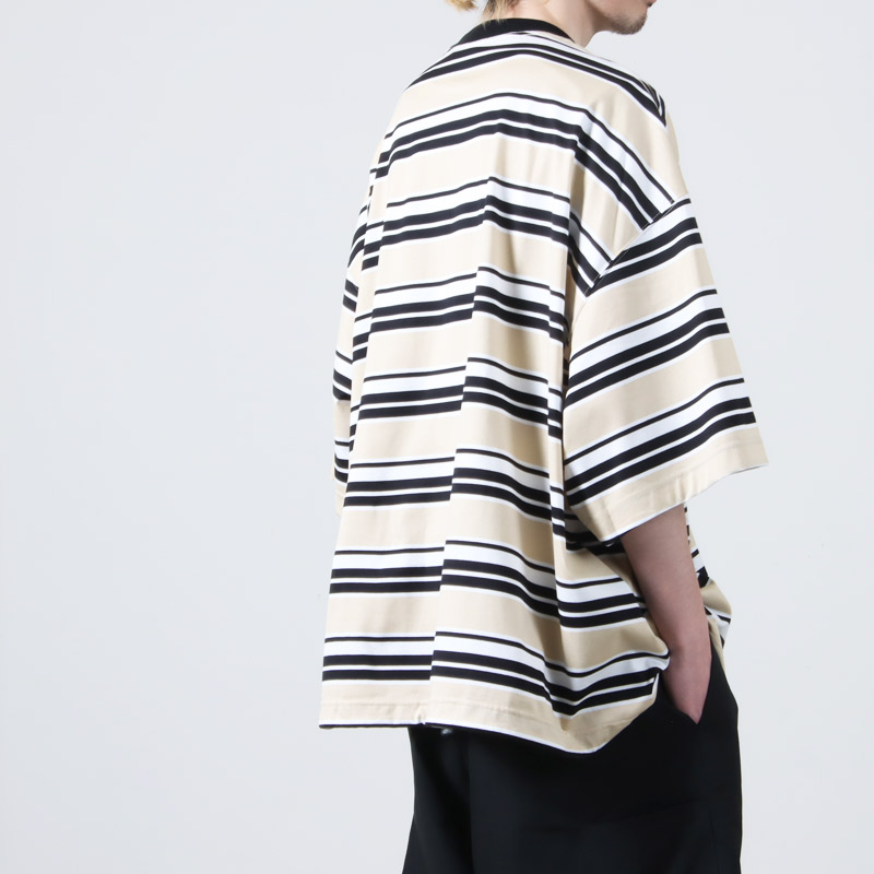 is-ness(ͥ) BALLOON BORDER T-SHIRT