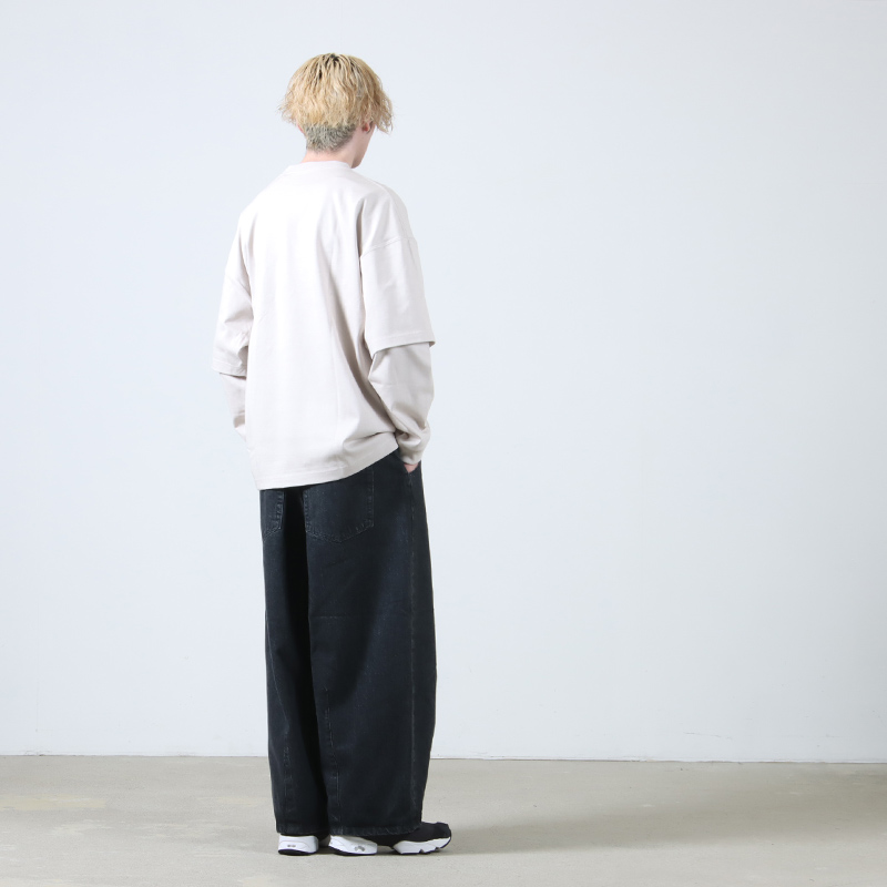is-ness(ͥ) LAYERED LONG SLEEVE T-SHIRT