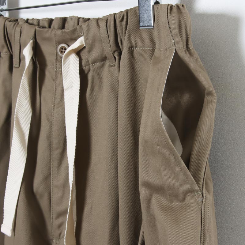 is-ness (イズネス) BALLOON EZ PANTS / バルーンイージーパンツ