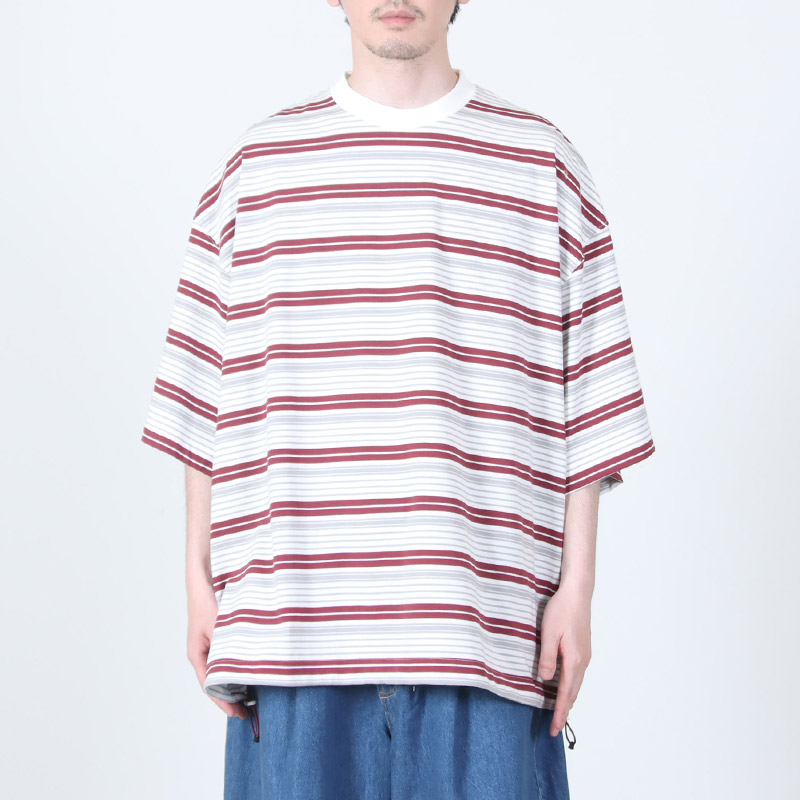 is-ness(�����ͥ�) Border Balloon T-Shirt
