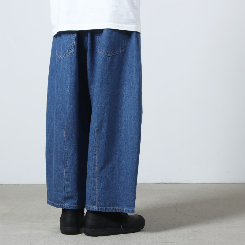 is-ness(�����ͥ�) 5-Pocket Balloon Pants (Enzyme Wash)