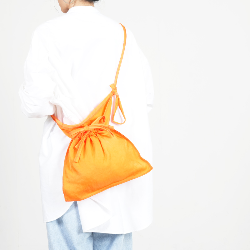 ITTI(���å�) MARY RED CROSS BAG / CERATO BRIGHT