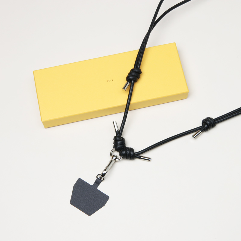 ITTI (イッチ) HERRIE PHONE STRING /STCOW / ヘリー フォン