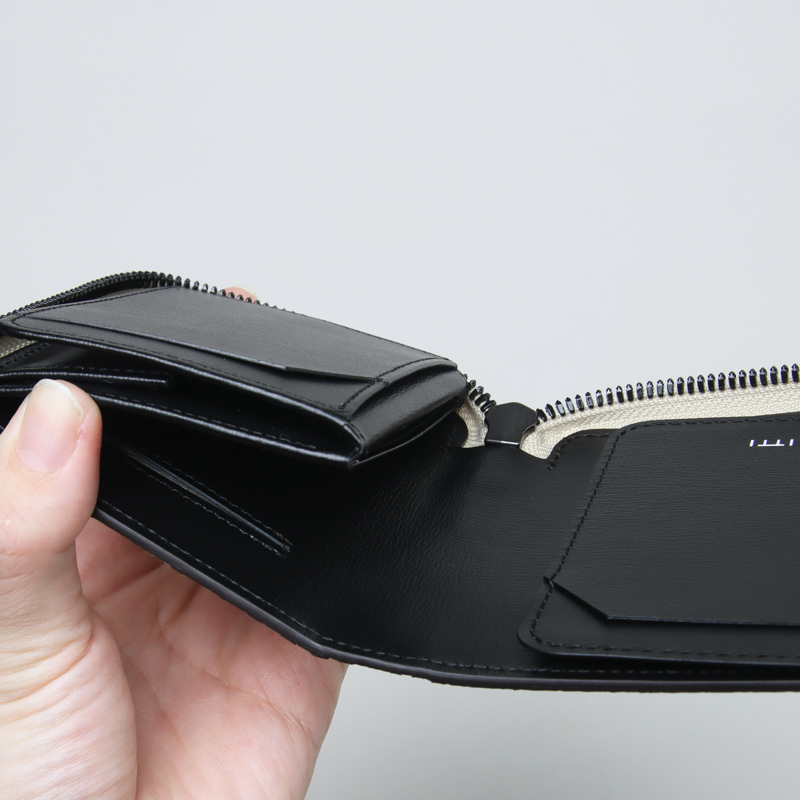 ITTI(���å�) CRISTY VERY COMPACT WLT.5 / GOLD MOLURUS