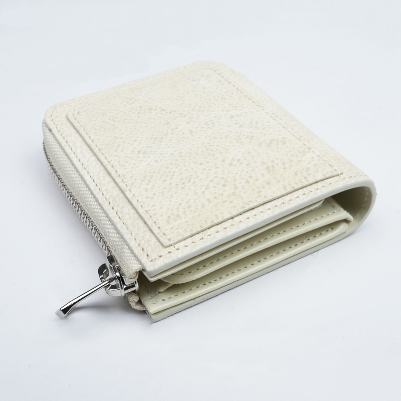 ITTI(å) CRISTY VERY COMPACT WLT.5 / SHIRO