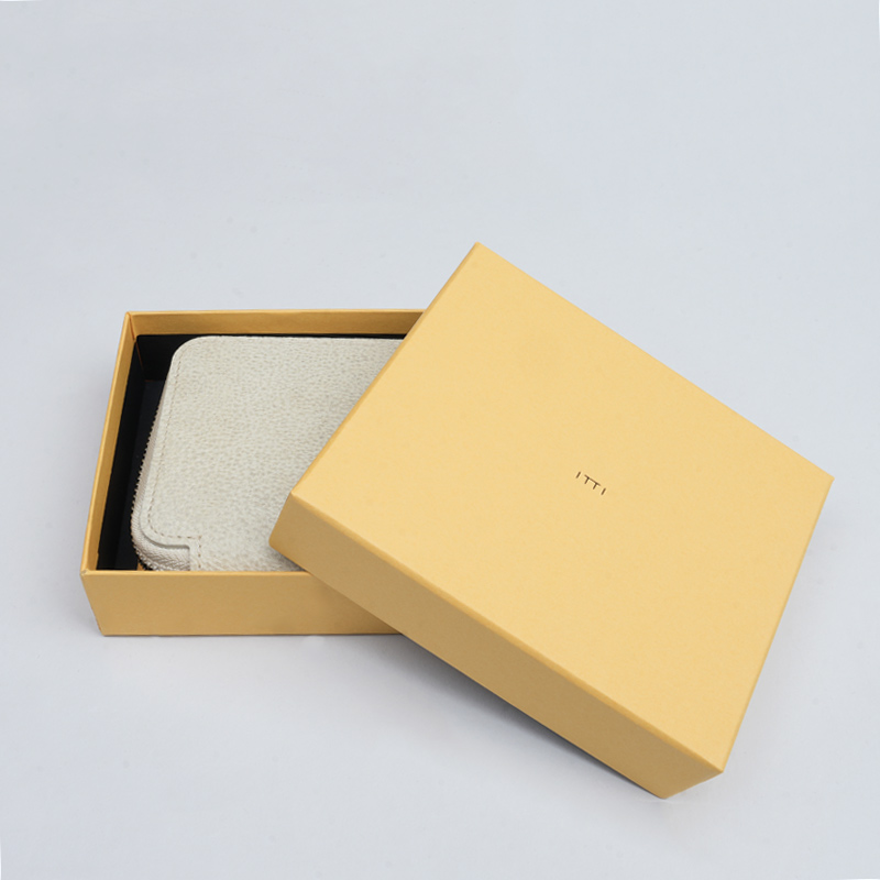 ITTI(å) CRISTY VERY COMPACT WLT.5 / SHIRO