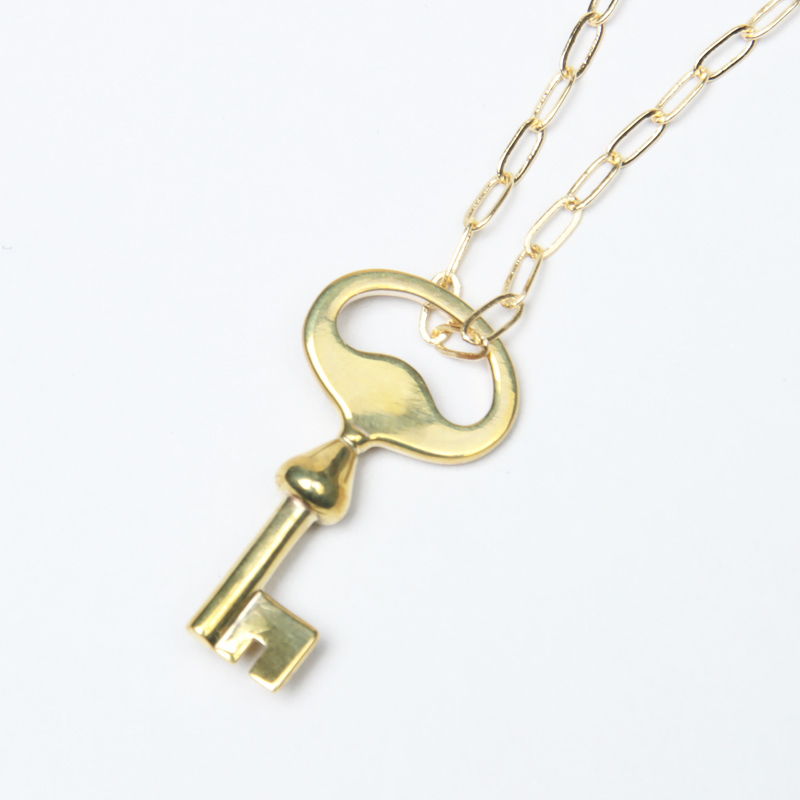 J.B. ATTIRE(ӡ) PARIS KEY CHARM NECKLACE