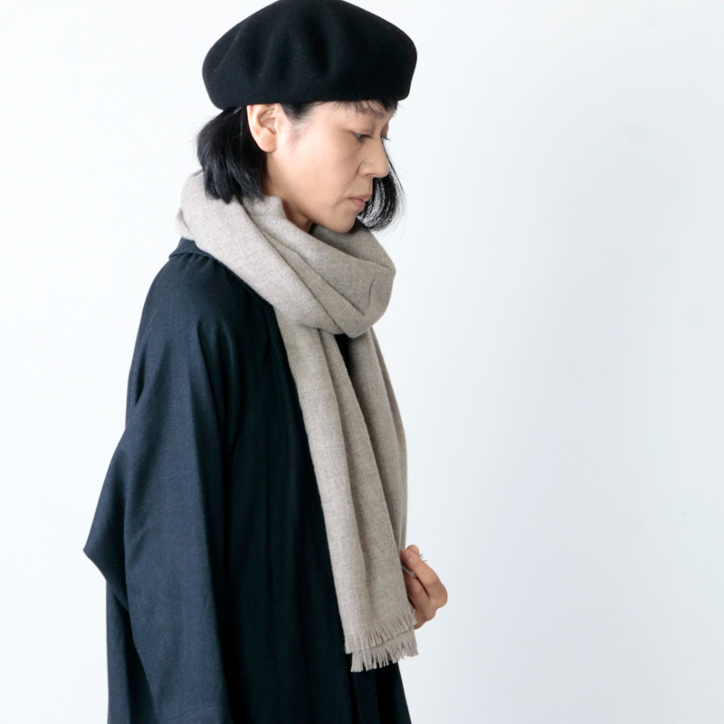 Johnstons (ジョンストンズ) cashmere light weightstole / カシミヤ 