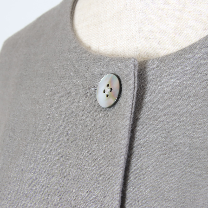 jujudhau() ROUND NECK COAT