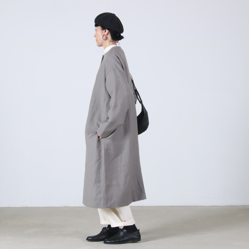 jujudhau() ROUND NECK COAT