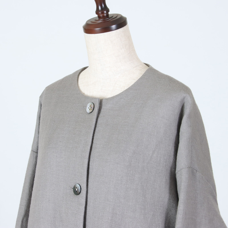 jujudhau() ROUND NECK COAT