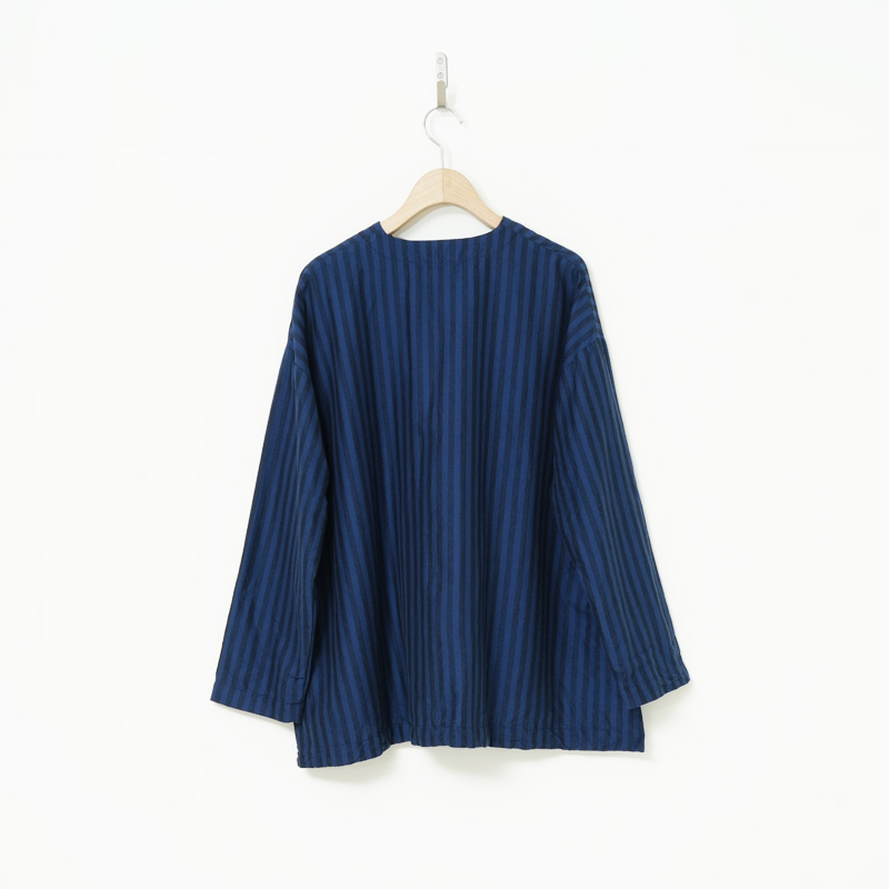 jujudhau(������������) ROUND NECK SHIRTS