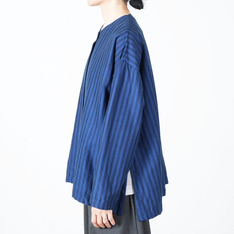 jujudhau(������������) ROUND NECK SHIRTS