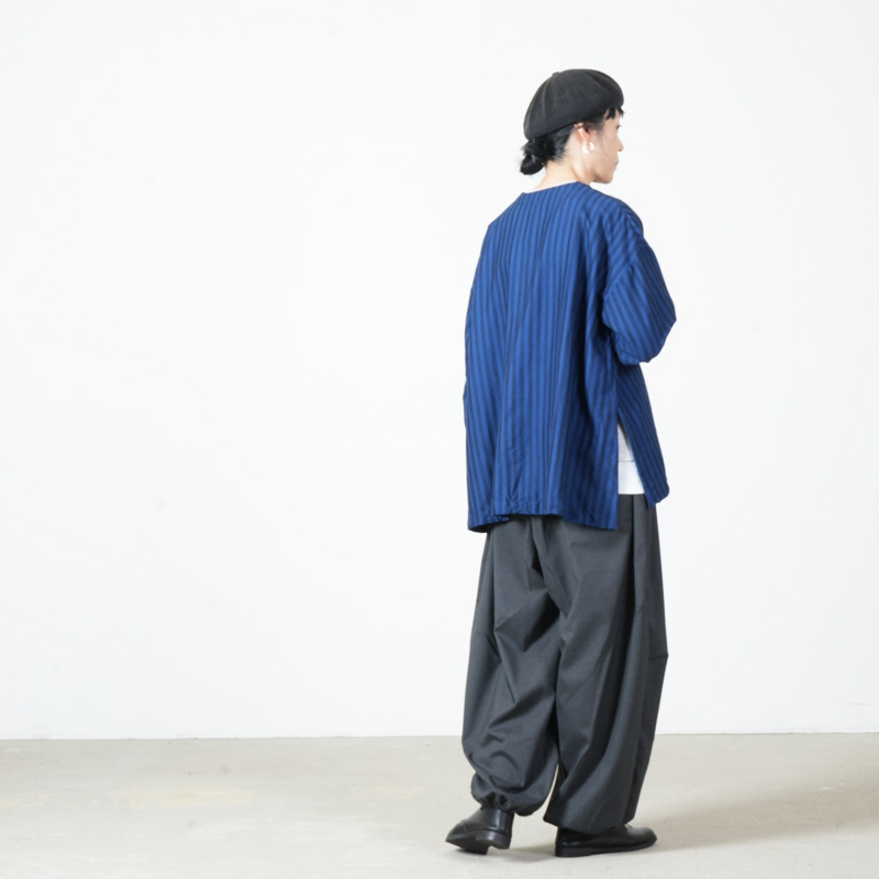 jujudhau(������������) ROUND NECK SHIRTS