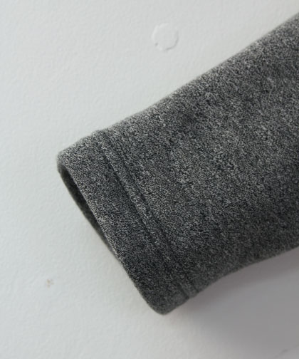 jujudhau /  RAGRAN SWEAT