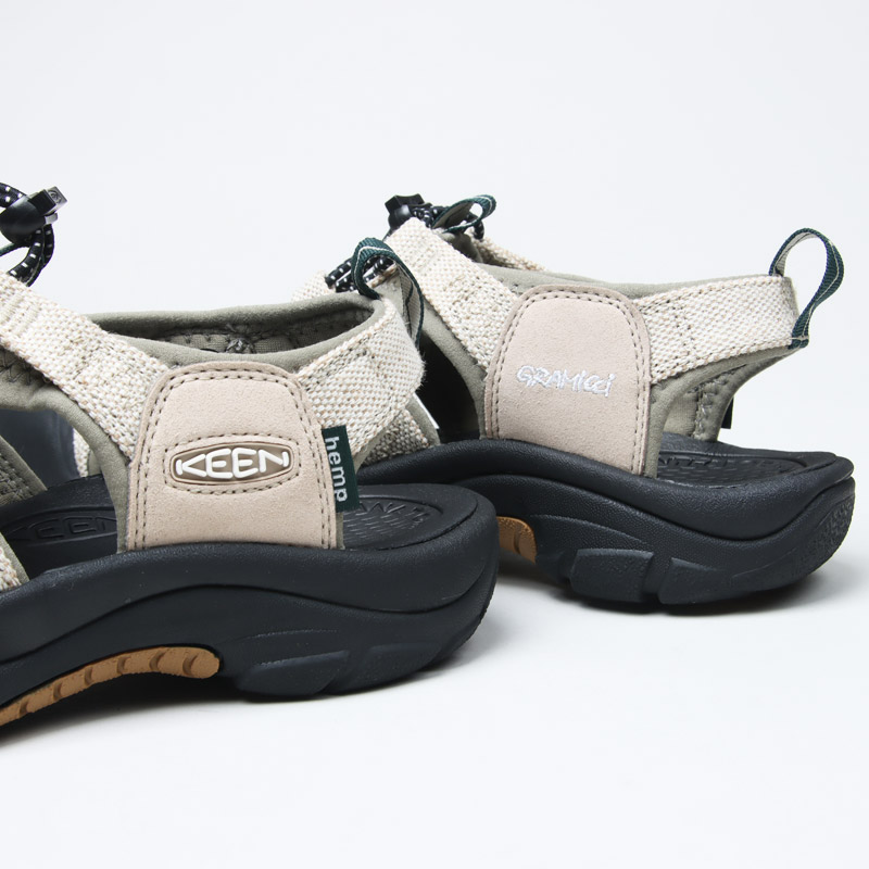 KEEN() GRAMICCI NEWPORT RETRO #WOMENS