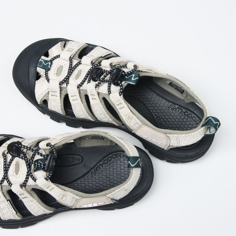KEEN() GRAMICCI NEWPORT RETRO #WOMENS