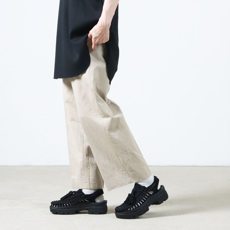 KEEN() UNEEK PLT TASSELL