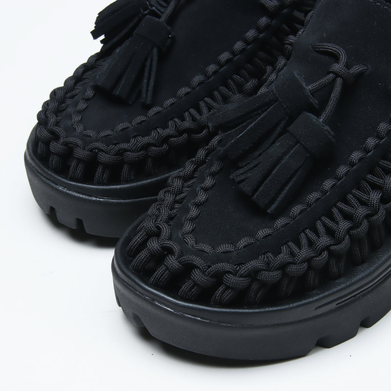 KEEN() UNEEK PLT TASSELL
