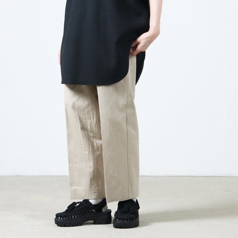 KEEN() UNEEK PLT TASSELL