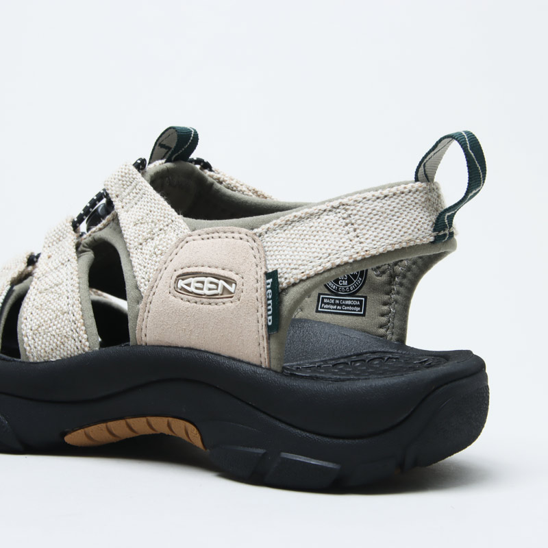 KEEN() GRAMICCI NEWPORT RETRO #MENS