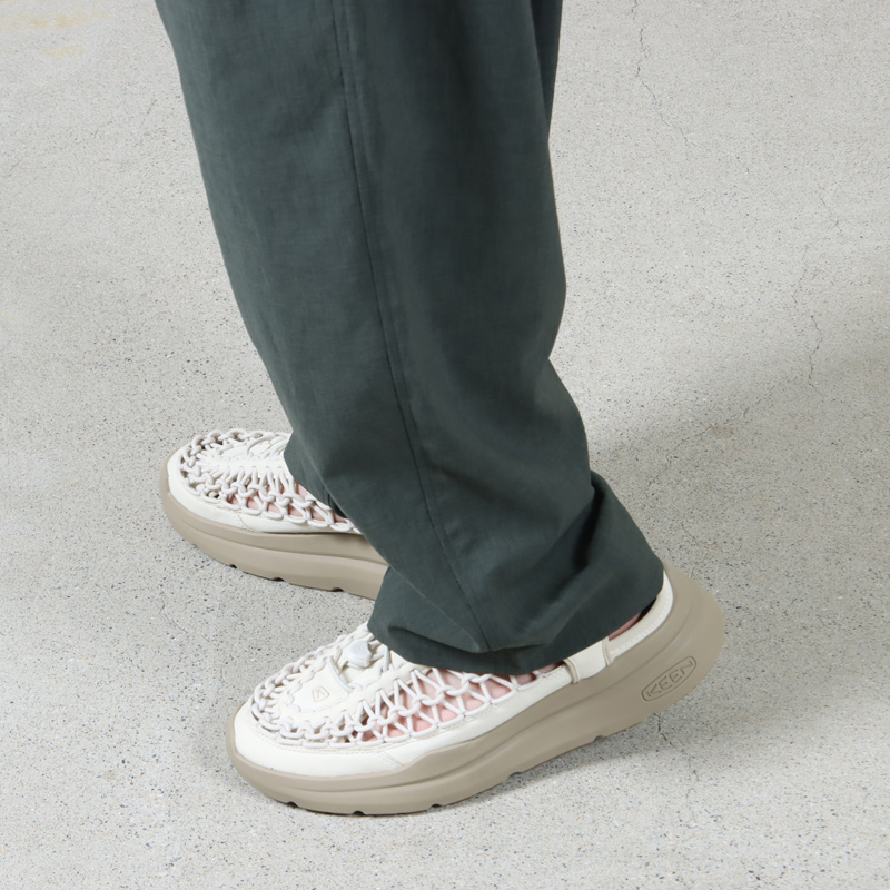 KEEN() UNEEK WK