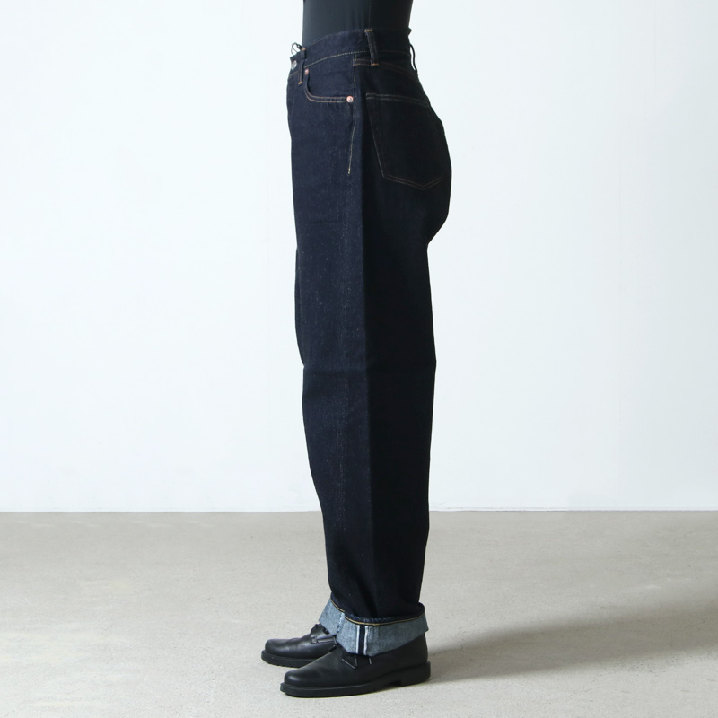 LENO() LOOSE TAPERED JEANS