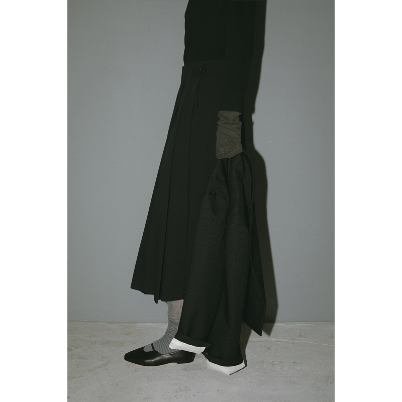 MANOF(ޥΥ) WIDE PLEATS SKIRT