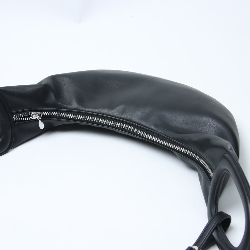 MANOF(ޥΥ) HANDLE MOON BAG