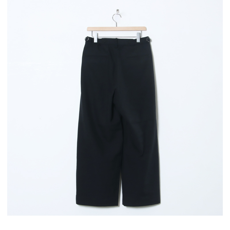 marka(ޡ) TWO TUCK BAGGY TROUSERS