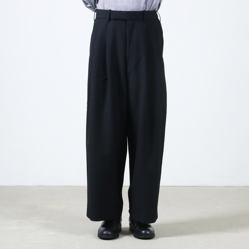 marka(ޡ) TWO TUCK BAGGY TROUSERS