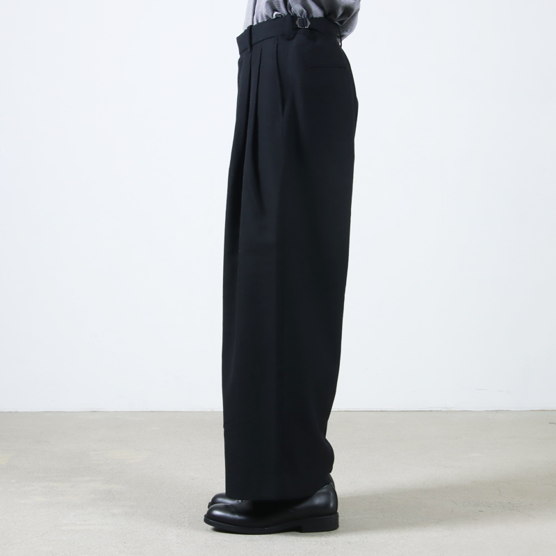 marka(ޡ) TWO TUCK BAGGY TROUSERS