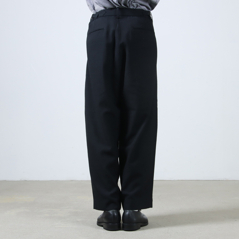 marka(ޡ) TWO TUCK BAGGY TROUSERS